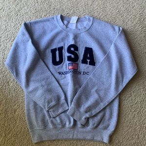 USA crewneck